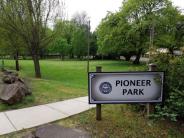 Pioneer Park Sign